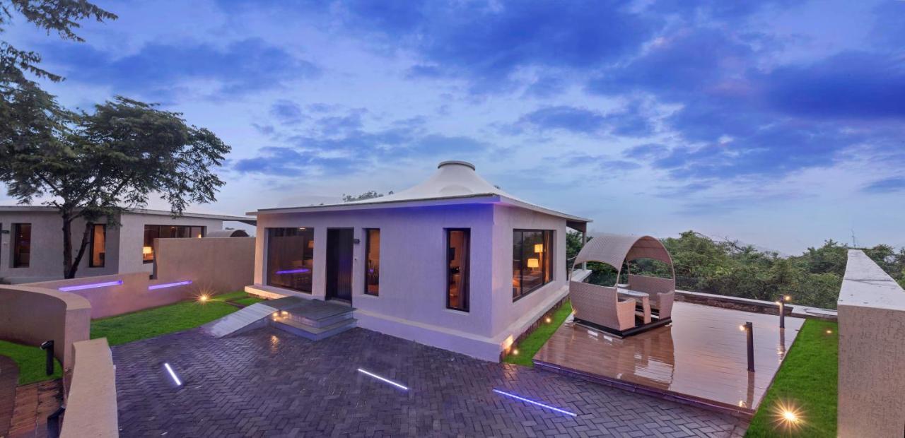 Aamby Valley City Lonavala Luaran gambar The Royal Villa